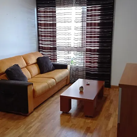 Enfoz Catedrales: Playa, Piscina Y Parking Apartmán