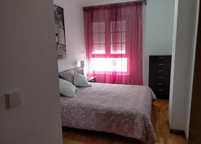 Enfoz Catedrales: Playa, Piscina Y Parking *